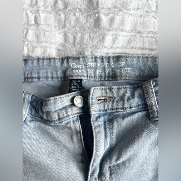 GAP, women’s cropped jeans - Picture 2 of 4